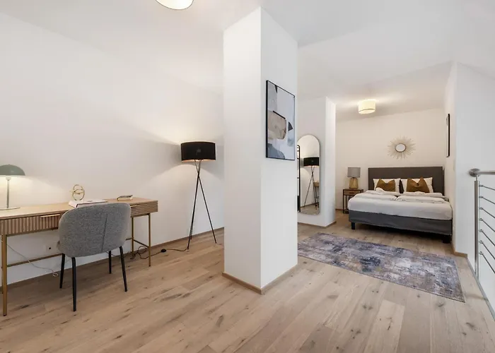 Hillside Living Aparthotel