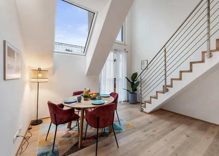 Aparthotel Hillside Living 3*
