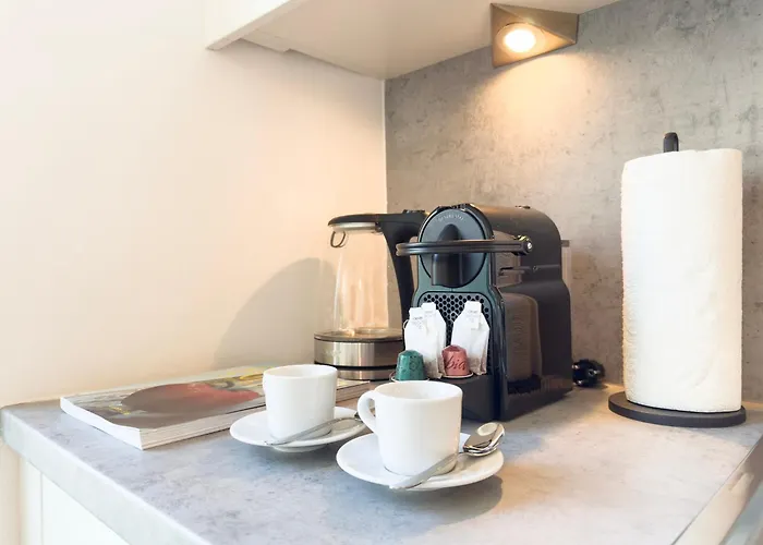 Апарт-готель Hillside Living 3*