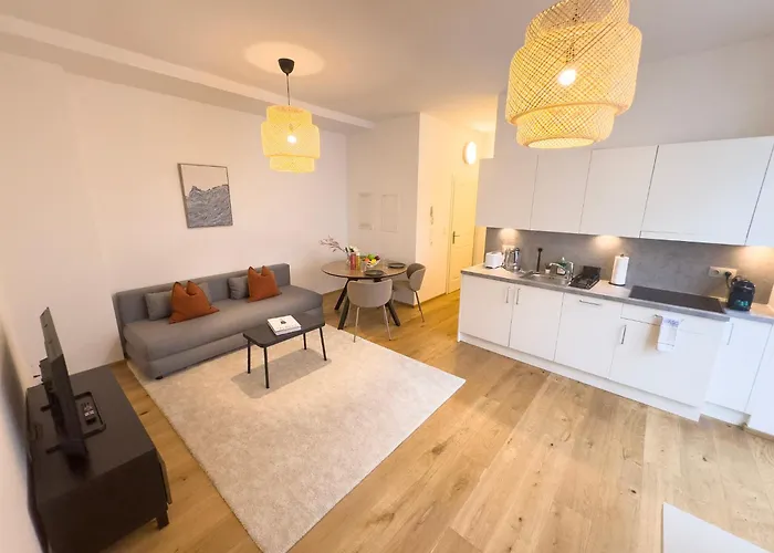 Aparthotel Hillside Living