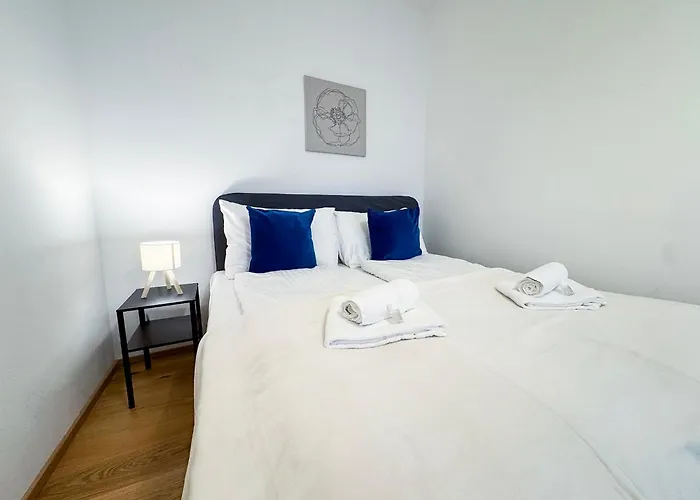 Aparthotel Hillside Living 3*
