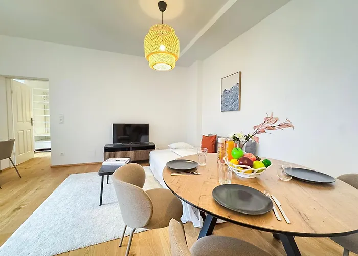 Hillside Living 3* Vienna