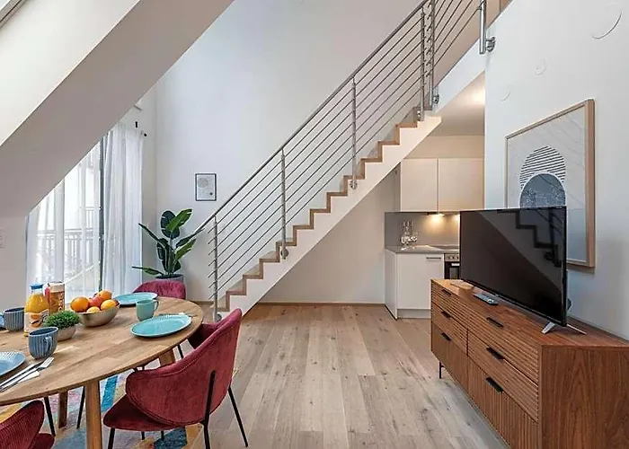 Hillside Living Aparthotel 3*